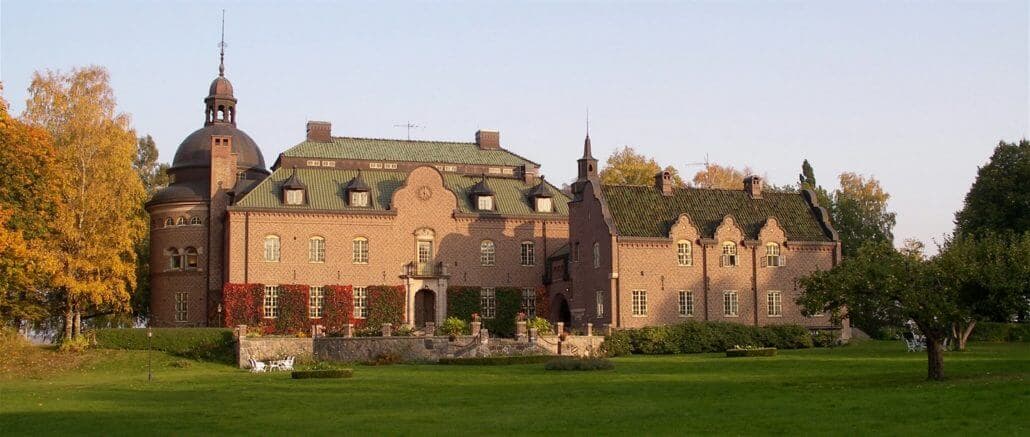 Engsholms Slott - image 1